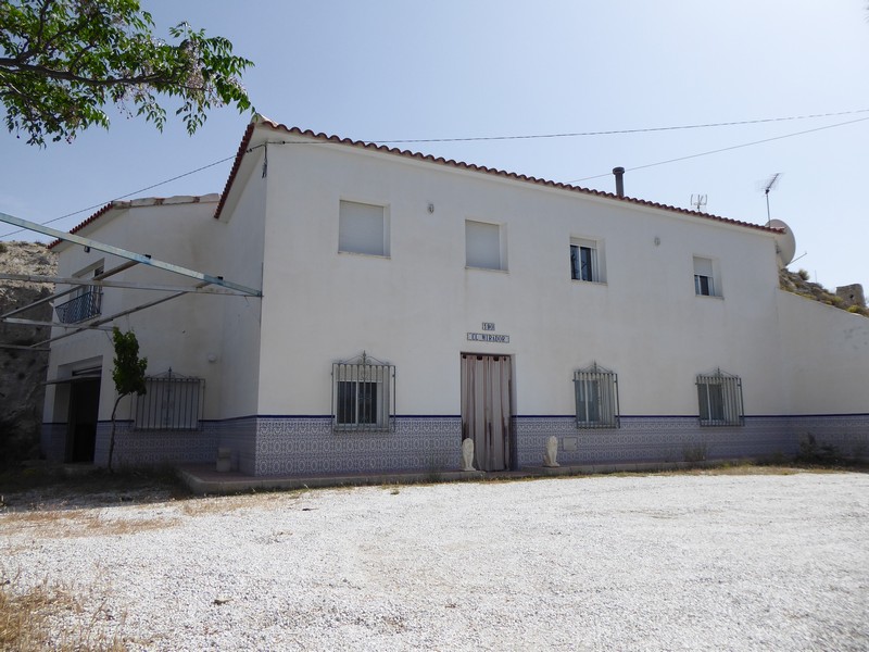 Casa Cueva, Casa Rústica en venta € 82.000