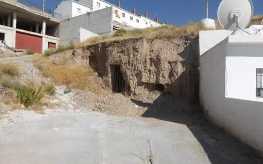 v1793 Freila, Granada