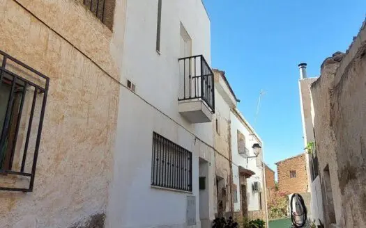 v2158 Zujar, Granada