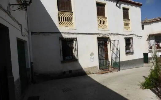 v2281 Zujar, Granada