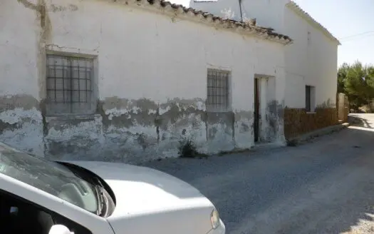v2286 Baza, Granada