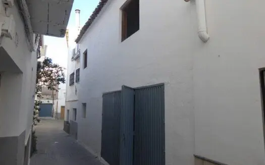 v2376 Baza, Granada