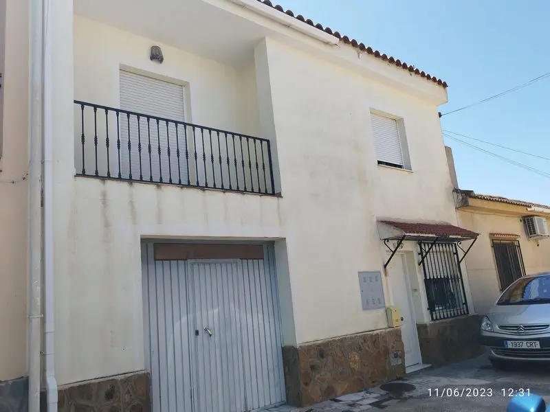 v2851 Zujar, Granada