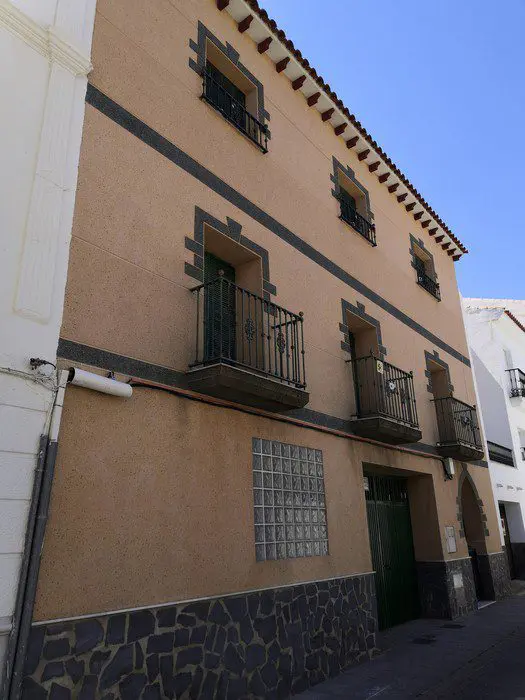 v2892 Baza, Granada