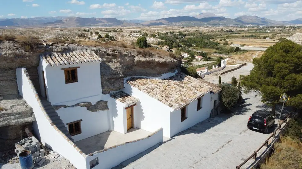 v3095 Galera, Granada