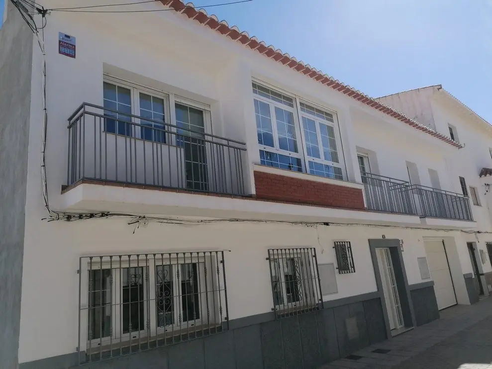 v3106 Baza, Granada