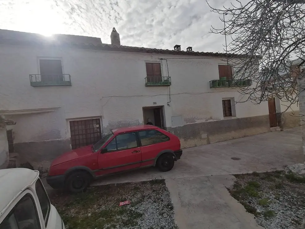 v3168 Baza, Granada