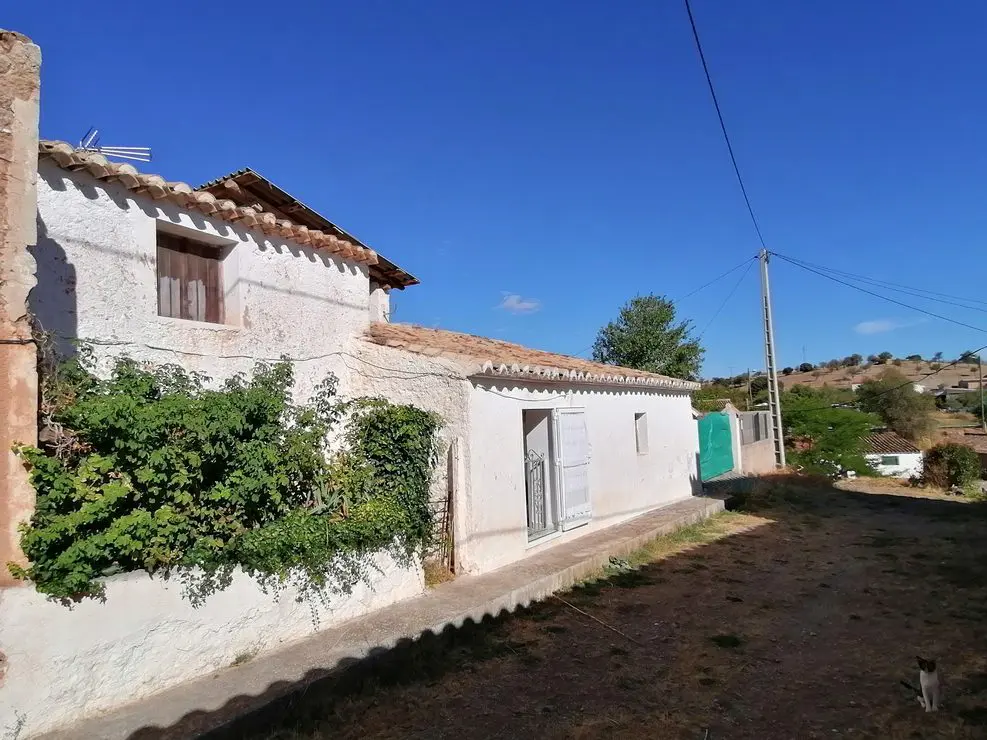 V3192 Gor, Granada