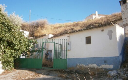 v2210 Caniles, Granada