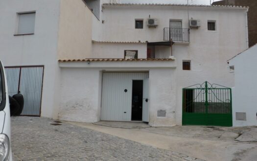 v2232 Freila, Granada