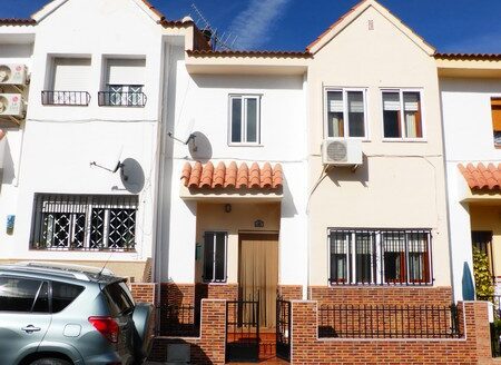 v2272 Freila, Granada