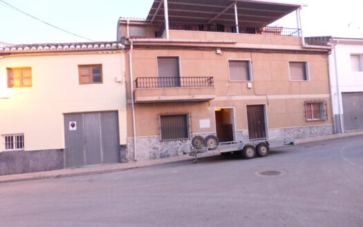 v2362 Caniles, Granada