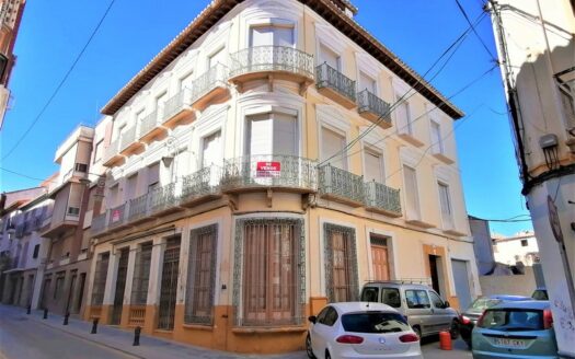 v2871 Baza, Granada