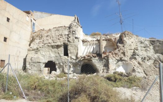 v2965 Benamaurel, Granada