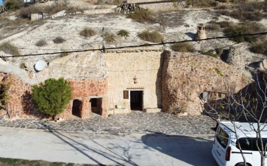 v3126 Carramaiza, Granada