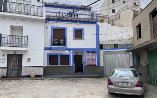 v3141 Freila, Granada
